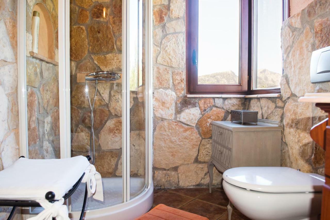 Alzina Villa: Tranquil Bunyola Retreat with Pool near Palma Exterior photo