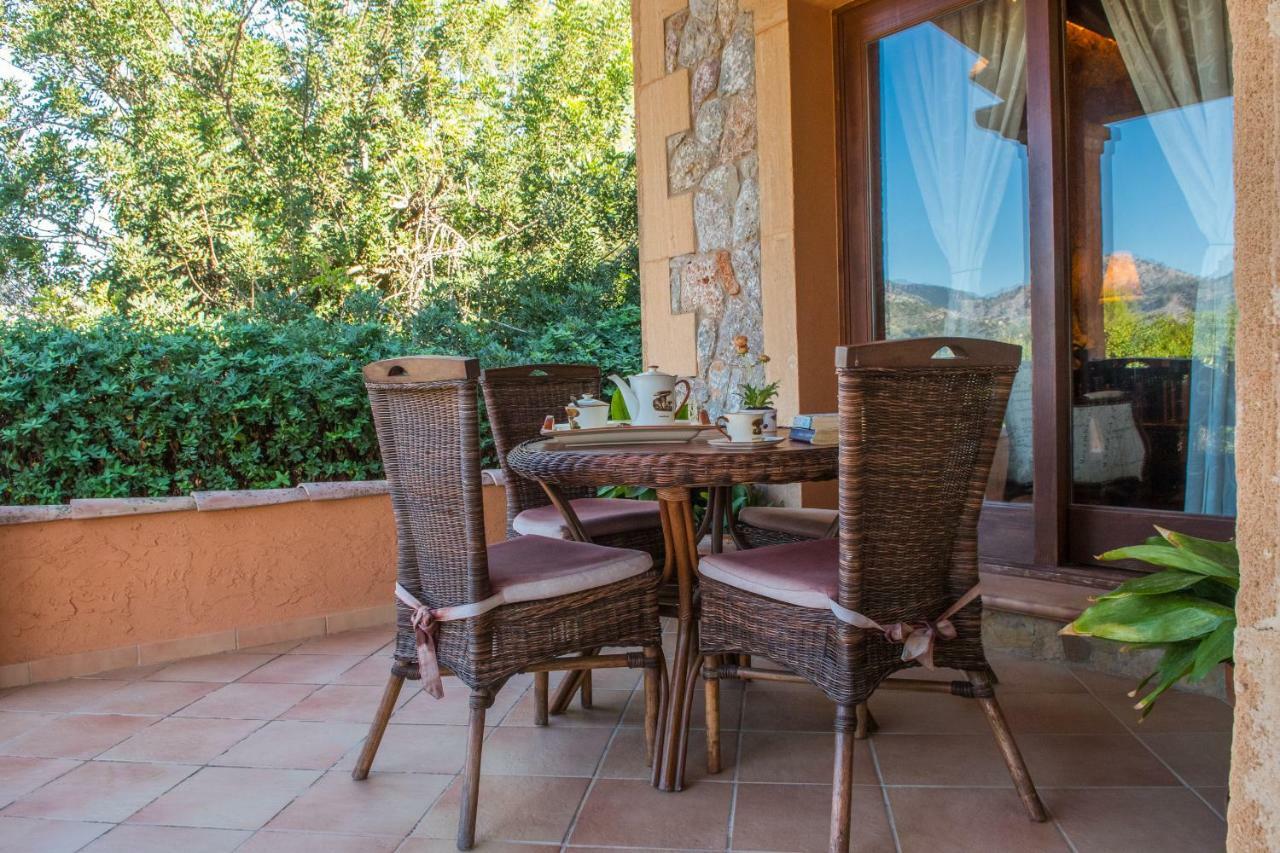 Alzina Villa: Tranquil Bunyola Retreat with Pool near Palma Exterior photo